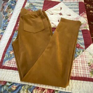 NWT~Mitto shop Beautiful Ultra suede 4 pocket Pull up skinnys-Sz Med